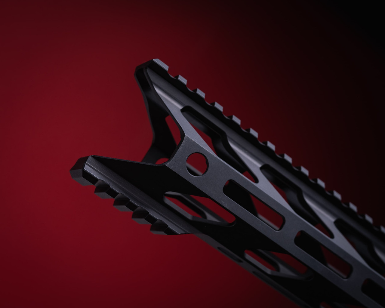 HWK M-Lok Free Float Handguard 15" - AR15/M4 (15HM) | Stngr USA