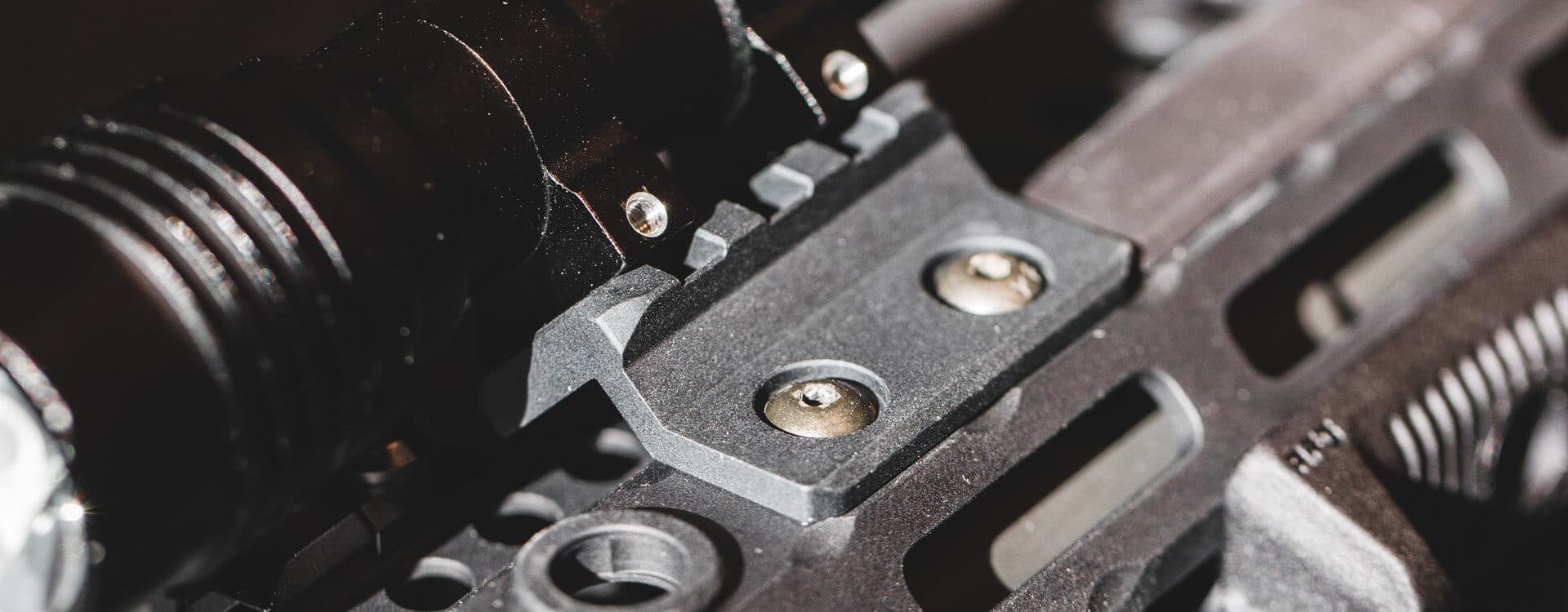 Magpul M-LOK Aluminum Offset Light/Optic Mount - MAG604