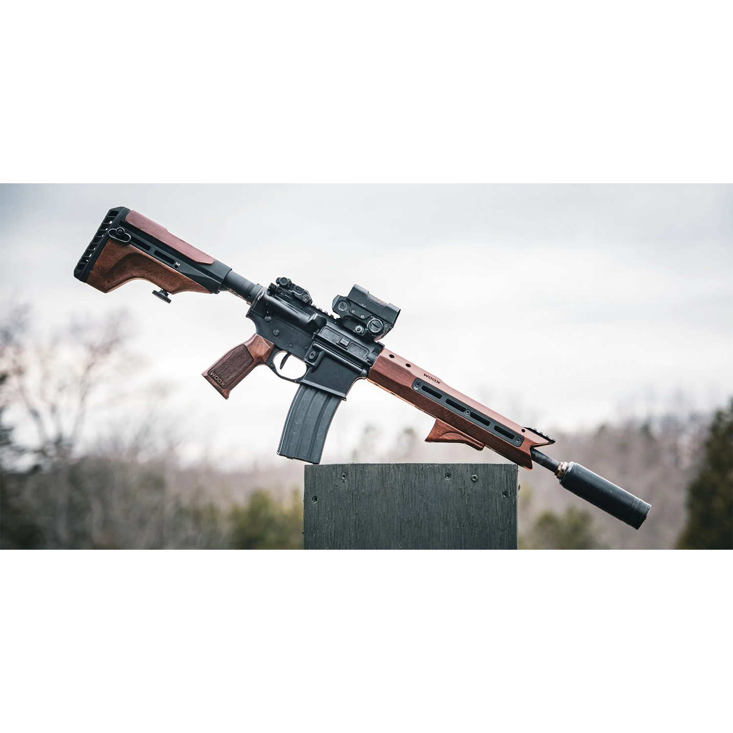 WOOX Angled Grip - M-LOK - American Walnut / CNC-machined Aluminum